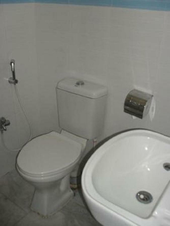 Hotel Vpn Residency Velankanni Luaran gambar