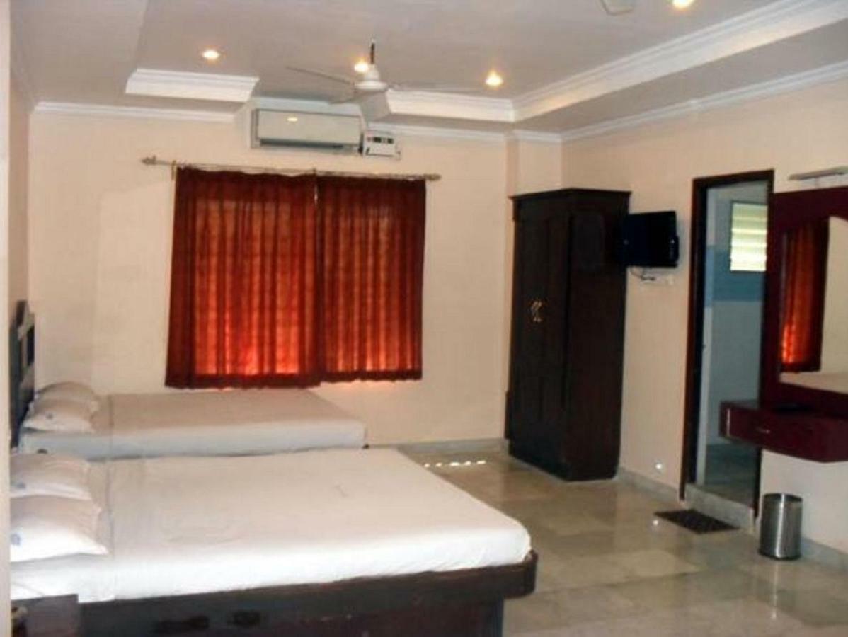 Hotel Vpn Residency Velankanni Luaran gambar